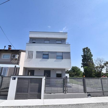 Villa Mami Загреб Екстер'єр фото